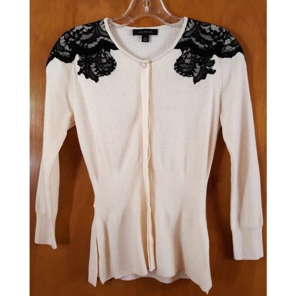 Ann Taylor Sweaters - ANN TAYLOR XS Cream Nude Black Lace Shoulder Hidden Button Cardigan Sweater
